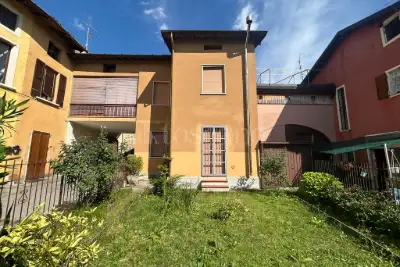Casa Indipendente in vendita, Via Fratelli Vivenzi, Concesio