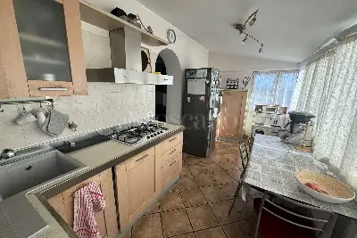 Casa in vendita, Via Foscolo Montini, Fiumicino