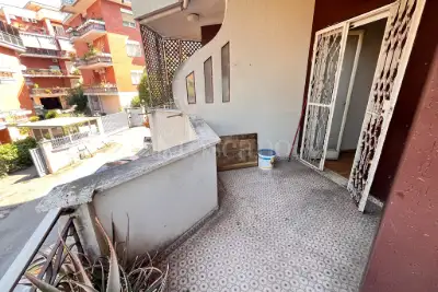 Casa in vendita, Via Gradoli, Roma