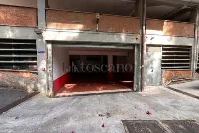 Box in affitto, Via Casale Ghella, Roma