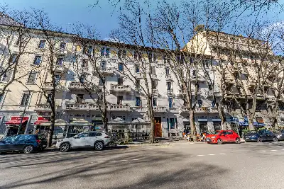 Casa in vendita, Via Cadore, Milano