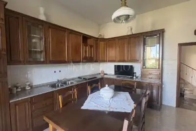Casa Indipendente in vendita, Via dell'Alloro, Prato