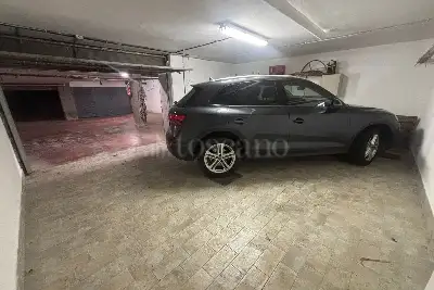 Box in vendita, Via delle Aleutine, Roma