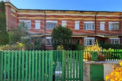 Villino a Schiera in vendita, Via Terpandro, Roma