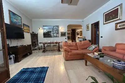 Casa in vendita, Via delle Baleari, Roma