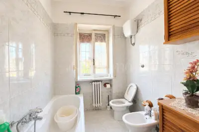 Casa in vendita, Via Taleggio, Roma