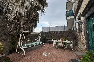 Casa Indipendente in vendita, Via Vallone, Viagrande