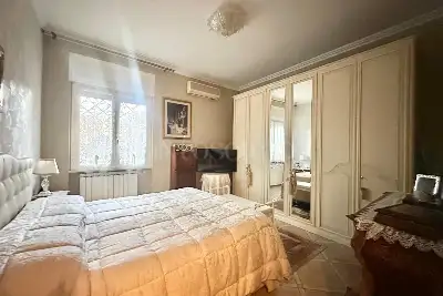 Casa in vendita, Piazza di Cinecittà, Roma