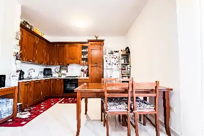 Palazzo in vendita, via Maroncelli 24 Olbia, Olbia