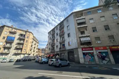 Casa in vendita, Corso Sebastopoli, Torino
