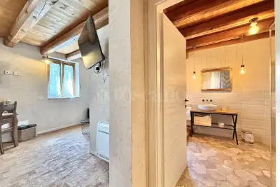 Villa in vendita, Strada Pille, Monzambano