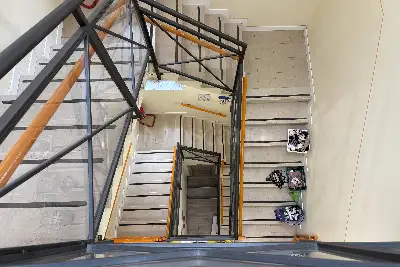 Stabile Uso Ufficio in vendita, Via Santa Gonda, Prato