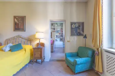 Casa in vendita, Via Correggio, Milano