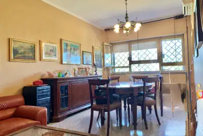 Casa in vendita, Via Carlo Avolio, Roma