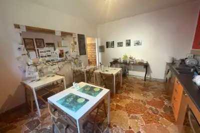 Casa in vendita, Via Pessano, Milano