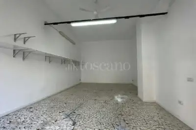 Negozio in vendita, Largo Brasilia, Milano
