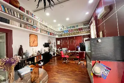 Casa in vendita, Via Domenico Morelli, Napoli