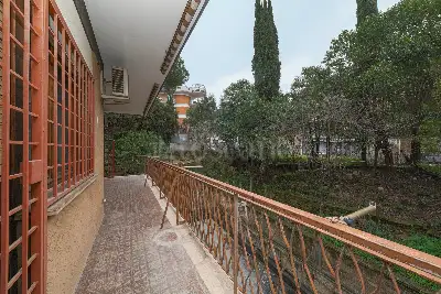 Casa in vendita, Via Carlo Perrier, Roma