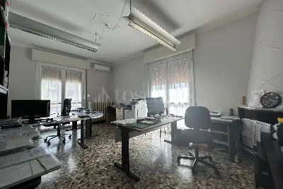 Palazzo in vendita, Via Sant'Andrea, Concesio