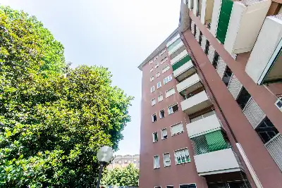 Casa in vendita, Via Cimabue, Milano