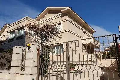 Villa in vendita, Via Armando Diaz, Avezzano