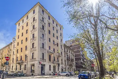 Casa in vendita, Via Giovanni Battista Morgagni, Milano