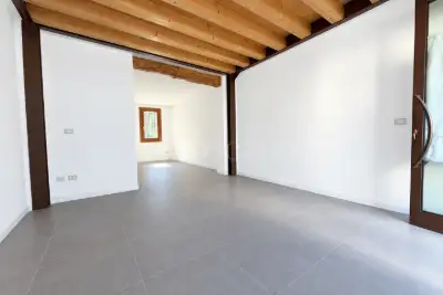 Negozio in affitto, Via Daniele Manin, Portogruaro
