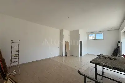 Negozio in vendita, Via Fresonara, Roma