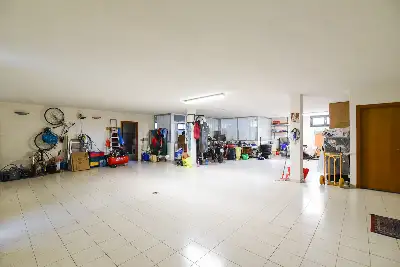 Villa in vendita, Via V Alpini, Olgiate Comasco