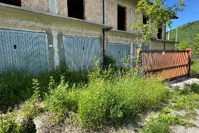 Casa Indipendente in vendita, Via Canistro, Capistrello