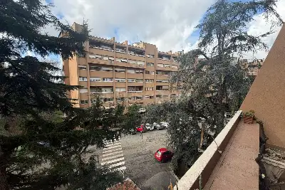 Casa in vendita, Via Elio Lampridio Cerva, Roma