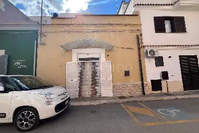 Casa in vendita, Via Basilicata, Cerignola