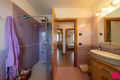 Villino a Schiera in vendita, Via della Chiesa, Prata di Pordenone