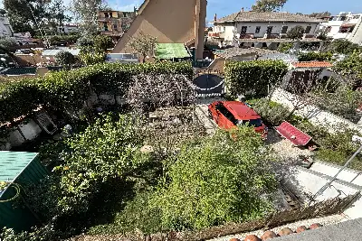 Villa in vendita, Via Dora Baltea, Pomezia