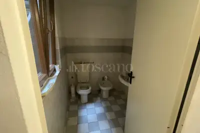 Attività Commerciale in vendita, Via IV Novembre, Borgosatollo