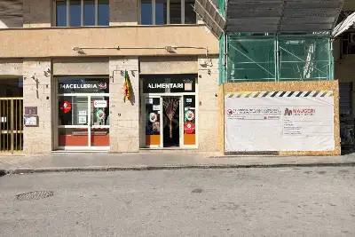 Attività Commerciale in vendita, Corso Timoleonte, Siracusa