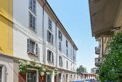 Casa in vendita, Via Carloni, Como
