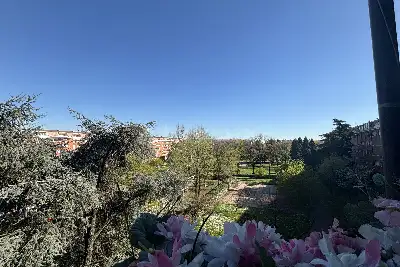 Casa in vendita, Via San Vigilio , Milano