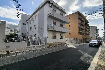 Casa in vendita, Via IV Novembre, Erice