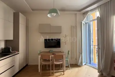 Casa in affitto, Via Parmigianino, Milano