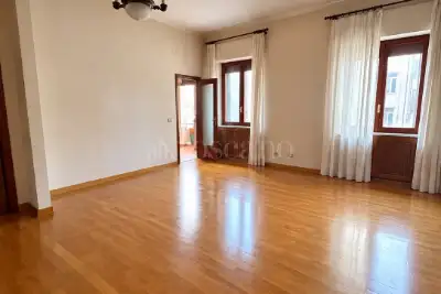 Casa in vendita, Via Salvatore de Renzi, Avellino