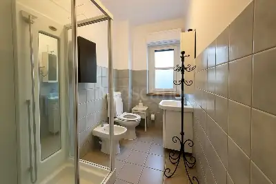 Casa in vendita, Via Vincenzo Nazzaro 5, Torino