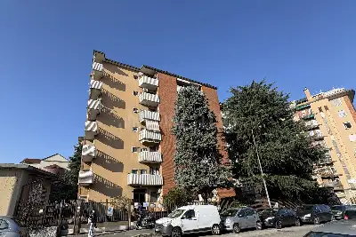 Casa in vendita, Via Bari, Milano