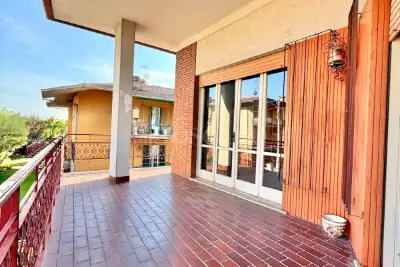 Casa Indipendente in vendita, Via Giuseppe Giacosa, Brescia