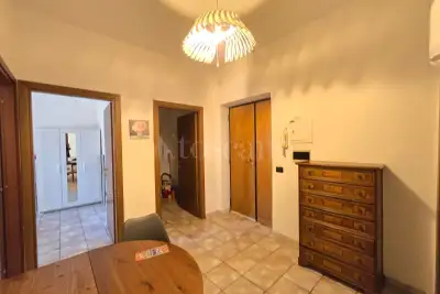 Casa in vendita, Via Tuscolana, Roma