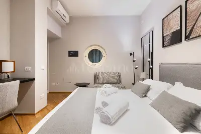 Casa in vendita, Via Chiossetto, Milano