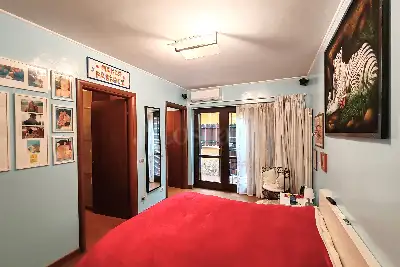 Villino a Schiera in vendita, Via Giulio Venzi, Roma