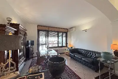 Casa in vendita, via remo la valle 3, Milano