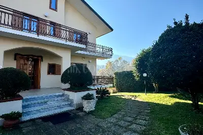 Villa in vendita, Via Molinelle, Monteforte Irpino