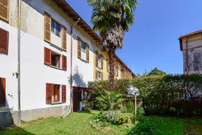 Casa in vendita, Via Strabone, Como